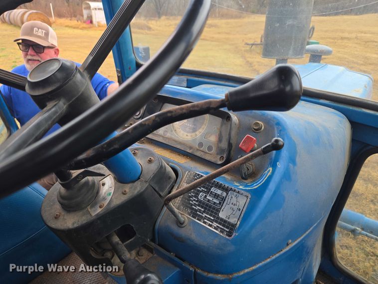 image for item ET5296 Ford 6610 tractor
