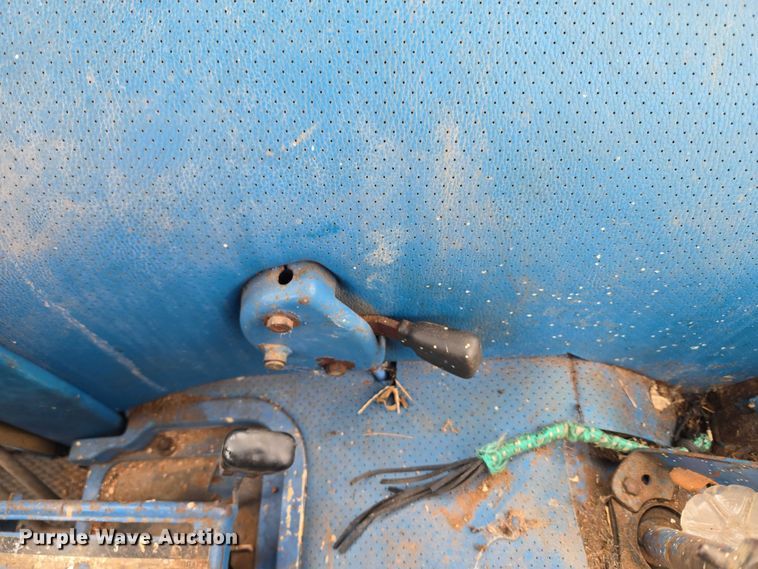 image for item ET5296 Ford 6610 tractor