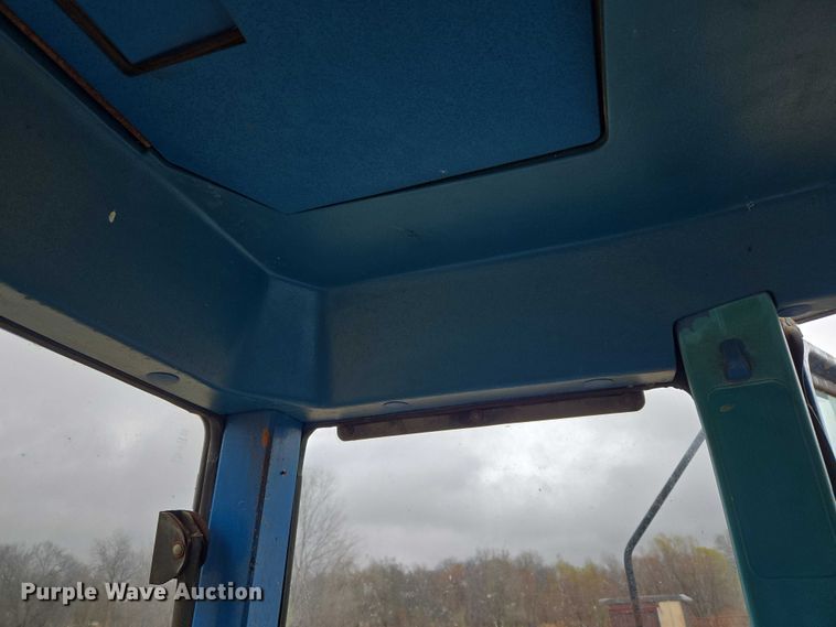 image for item ET5296 Ford 6610 tractor