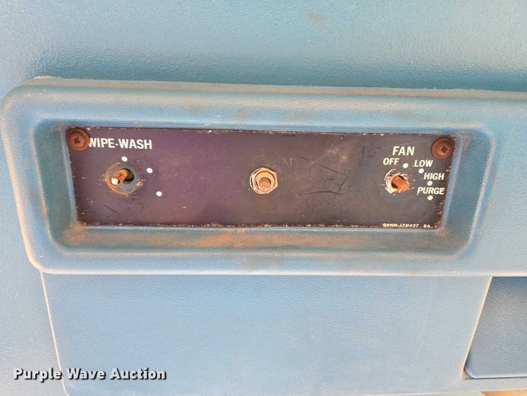 image for item ET5296 Ford 6610 tractor