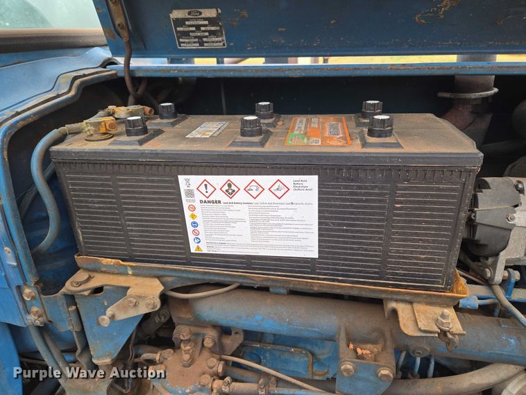 image for item ET5296 Ford 6610 tractor