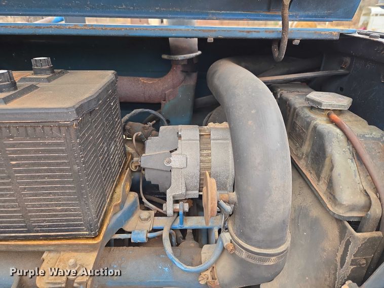 image for item ET5296 Ford 6610 tractor