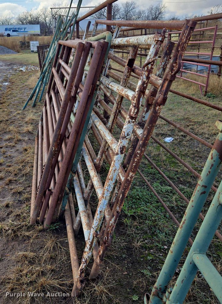 image for item ET5302 Gate material