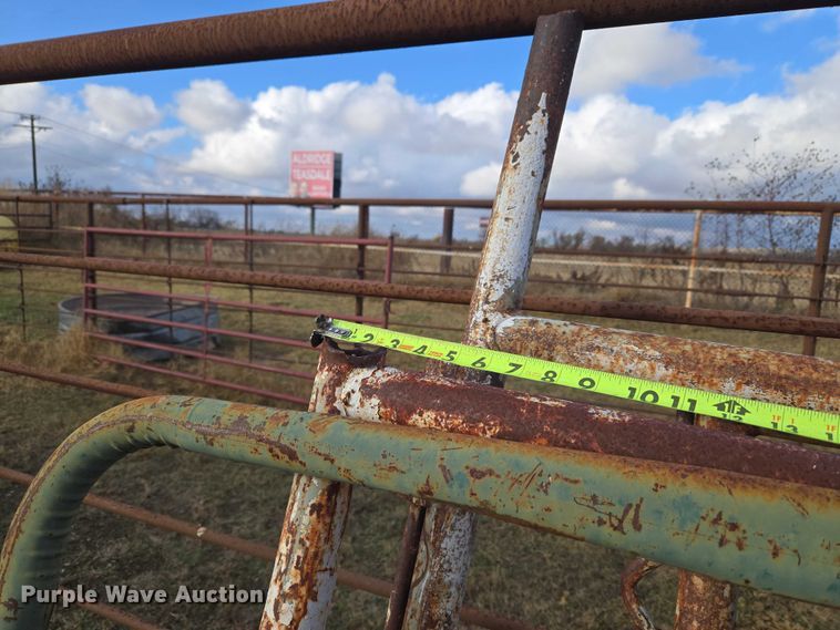 image for item ET5302 Gate material