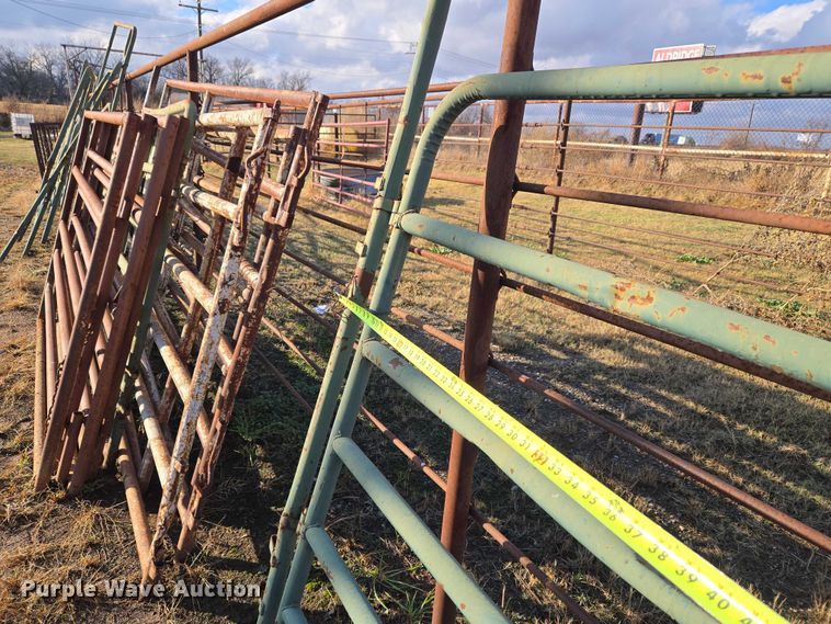 image for item ET5303 Approximately 6 pieces of gate material