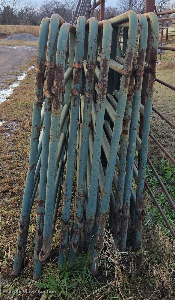 image for item ET5304  Approximately 10 gates