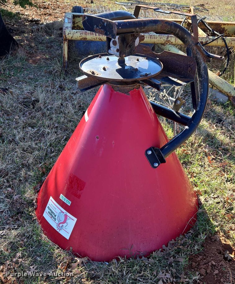 image for item ET5319 Dragon Products spreader