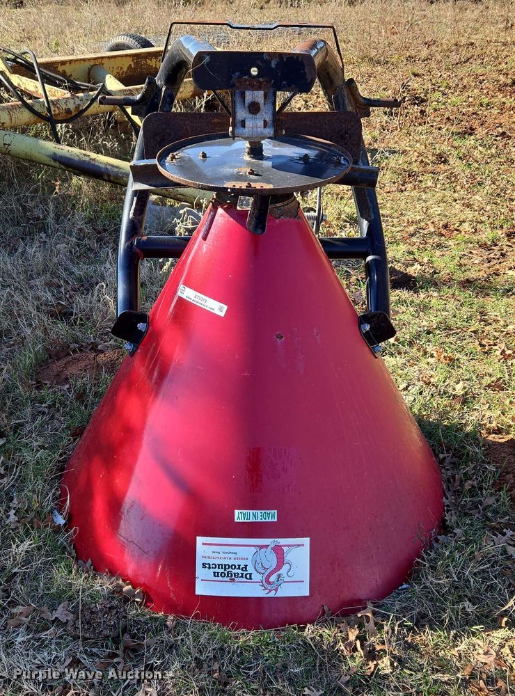 image for item ET5319 Dragon Products spreader