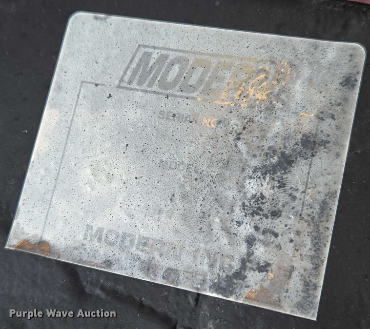 image for item ET5319 Dragon Products spreader