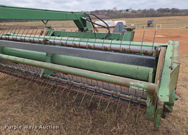 image for item ET5336 John Deere 240 swather / windrower