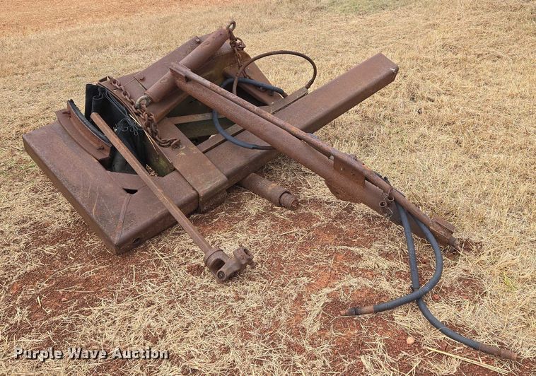 image for item ET5337 Bowie Industries INC. L.D. hydra seeder attachment