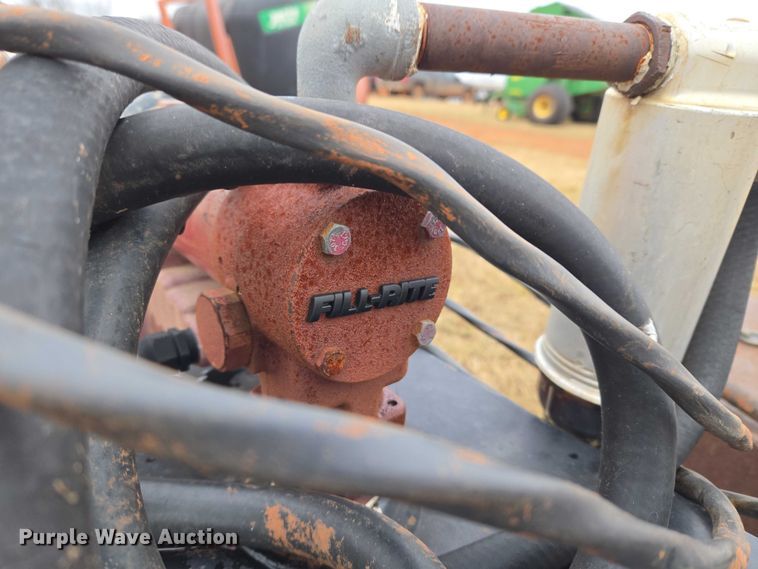 image for item ET5340 (2) fuel tanks