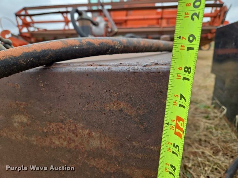 image for item ET5340 (2) fuel tanks