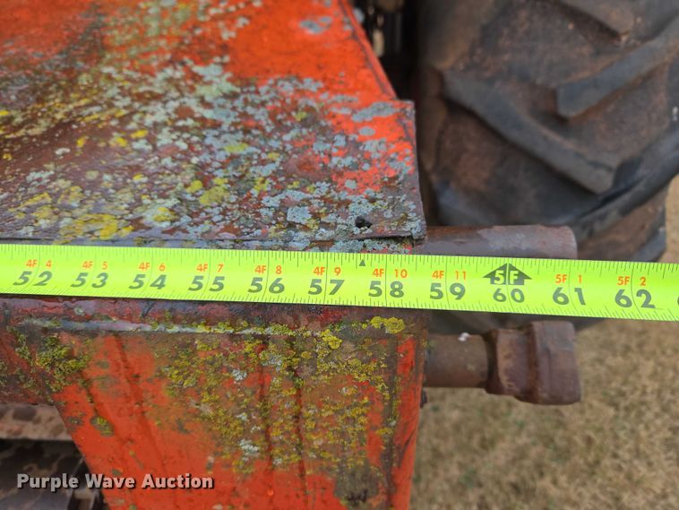 image for item ET5341 Massey Ferguson 510 combine