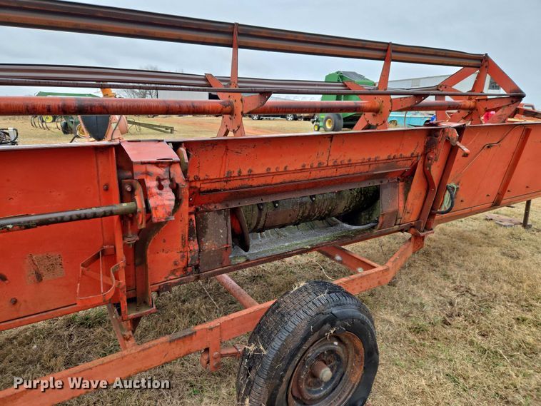 image for item ET5341 Massey Ferguson 510 combine