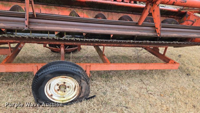 image for item ET5341 Massey Ferguson 510 combine