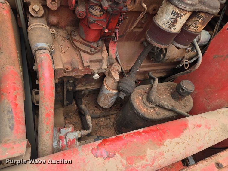 image for item ET5341 Massey Ferguson 510 combine