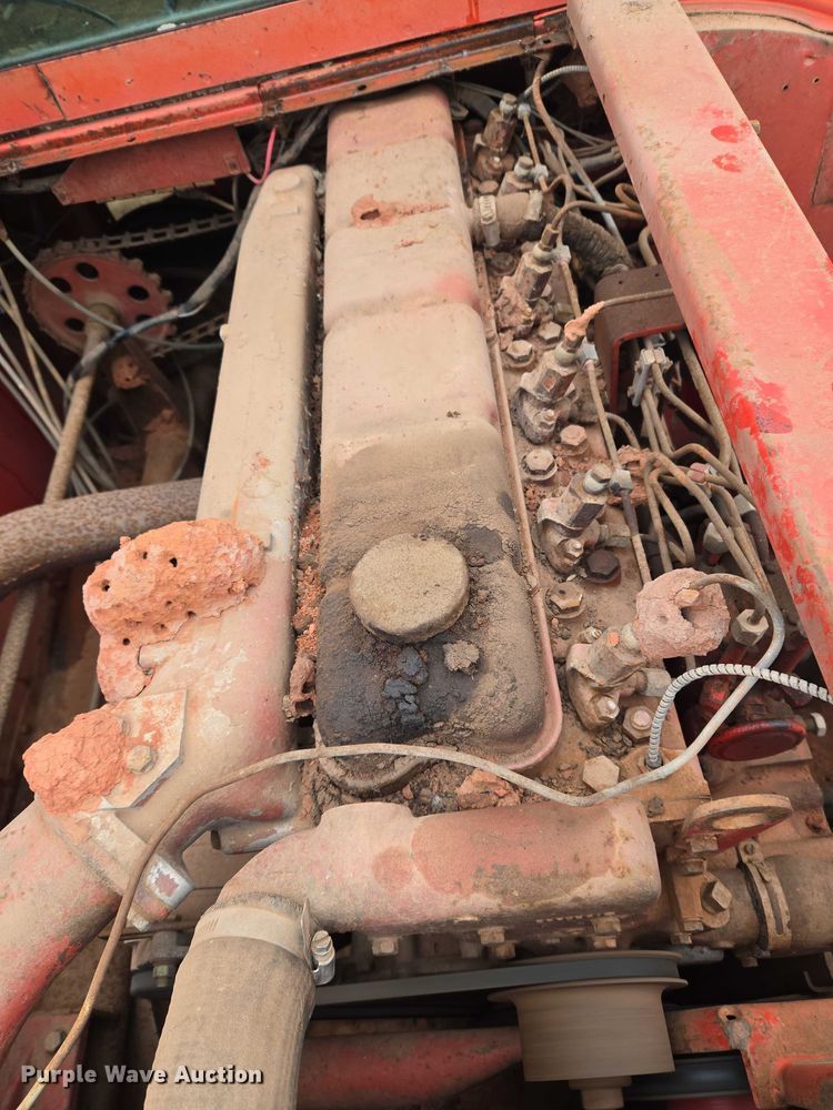 image for item ET5341 Massey Ferguson 510 combine