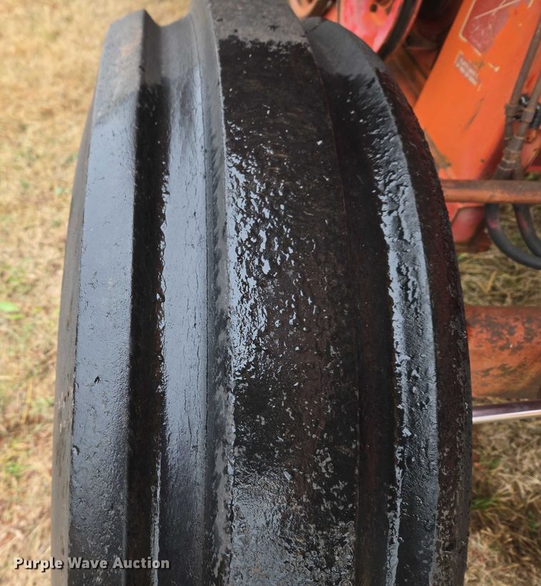 image for item ET5341 Massey Ferguson 510 combine