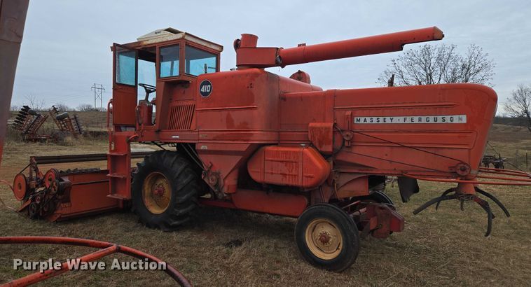 image for item ET5342 Massey Ferguson 410 combine