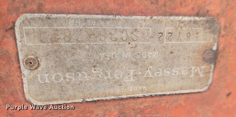 image for item ET5342 Massey Ferguson 410 combine