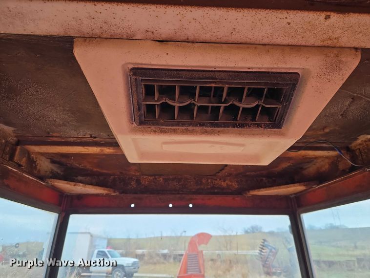 image for item ET5342 Massey Ferguson 410 combine