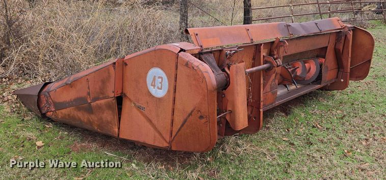 image for item ET5345 Massey Ferguson MF43 corn head