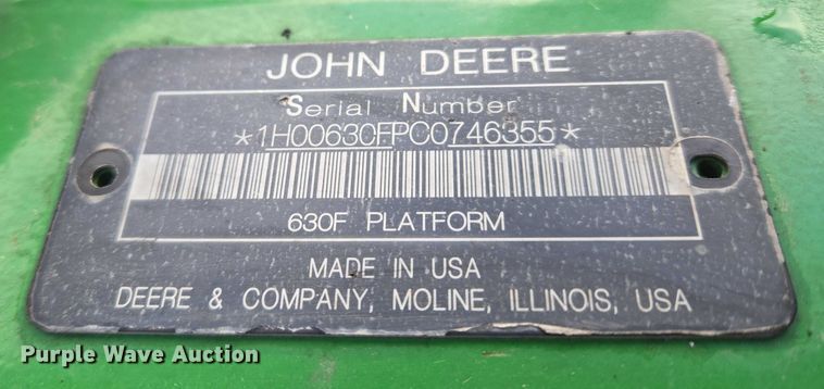 image for item ET5372 2014 John Deere S670 STS combine