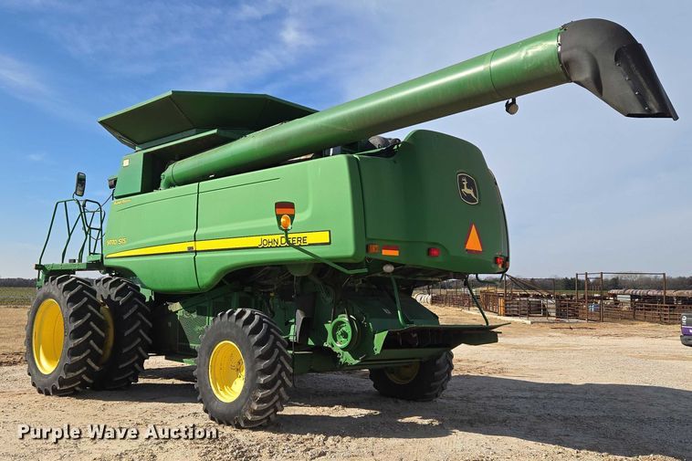 image for item ET5439 2008 John Deere 9770 STS combine