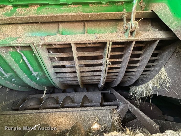 image for item ET5439 2008 John Deere 9770 STS combine