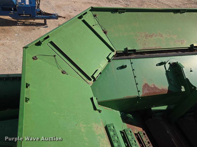 image for item ET5439 2008 John Deere 9770 STS combine