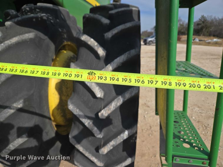 image for item ET5439 2008 John Deere 9770 STS combine