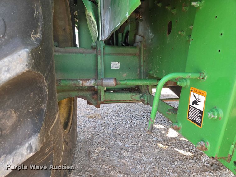 image for item ET5439 2008 John Deere 9770 STS combine