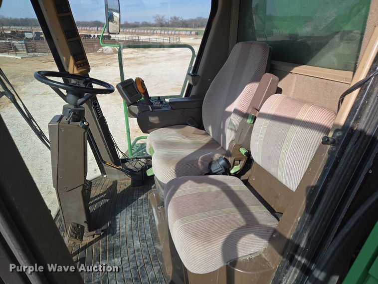 image for item ET5439 2008 John Deere 9770 STS combine