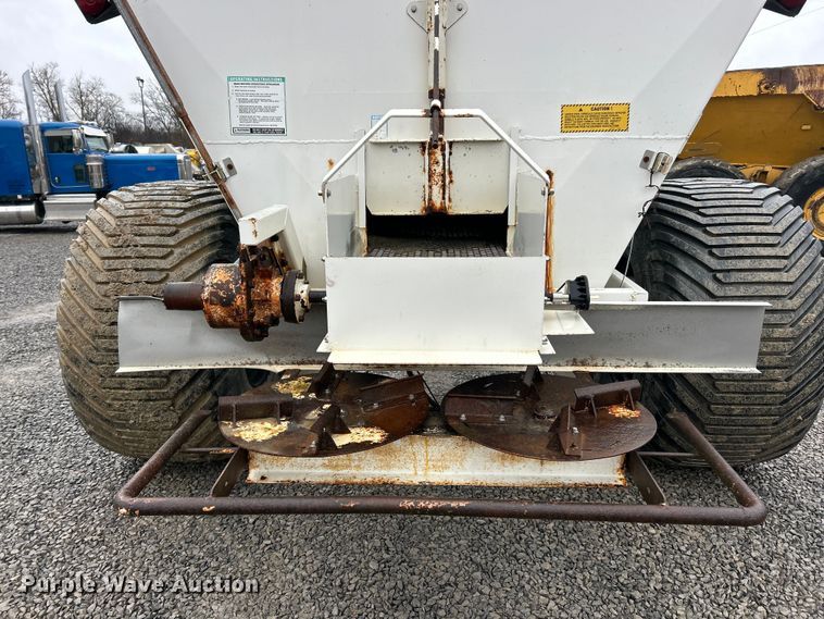 image for item ET6681 Dalton AG C300 spreader