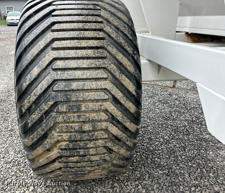 image for item ET6681 Dalton AG C300 spreader