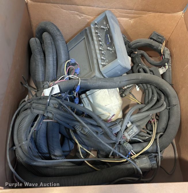 image for item ET6681 Dalton AG C300 spreader