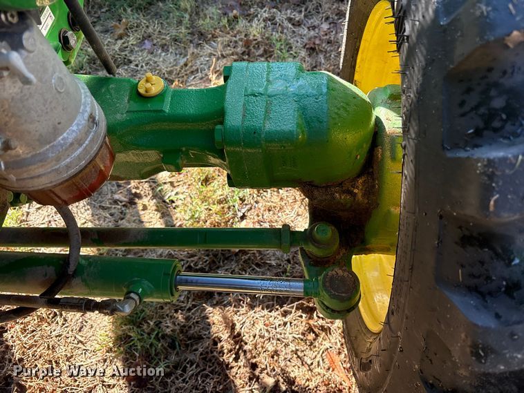 image for item ET7326 2020 John Deere 4044R MFWD tractor