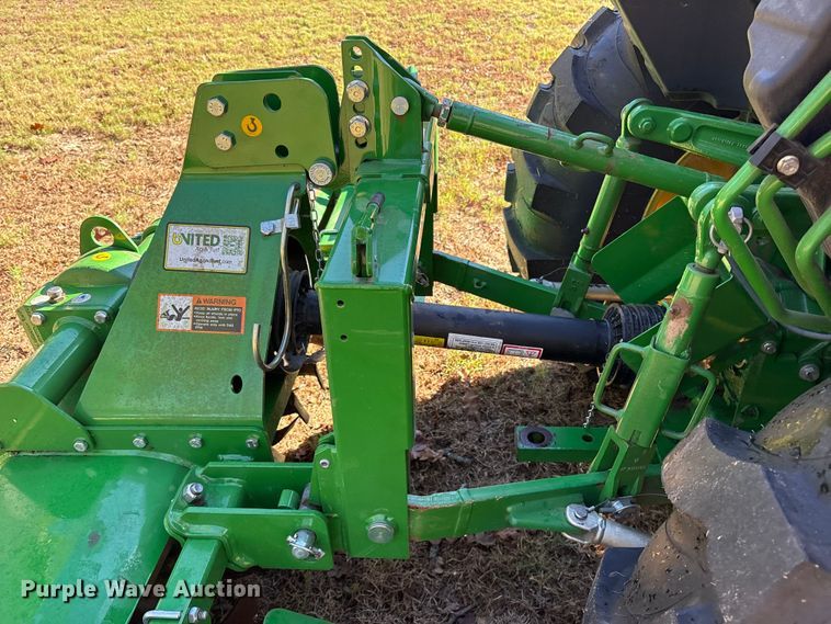 image for item ET7326 2020 John Deere 4044R MFWD tractor