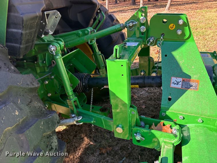 image for item ET7326 2020 John Deere 4044R MFWD tractor