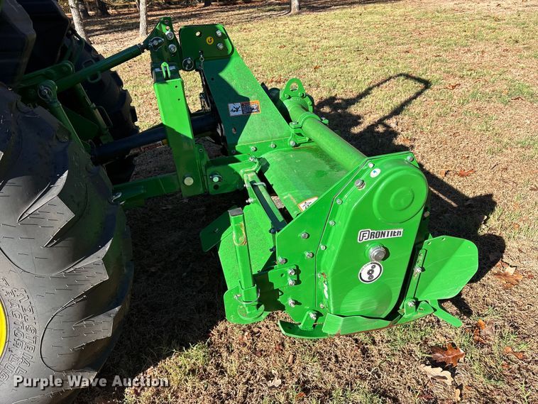 image for item ET7326 2020 John Deere 4044R MFWD tractor