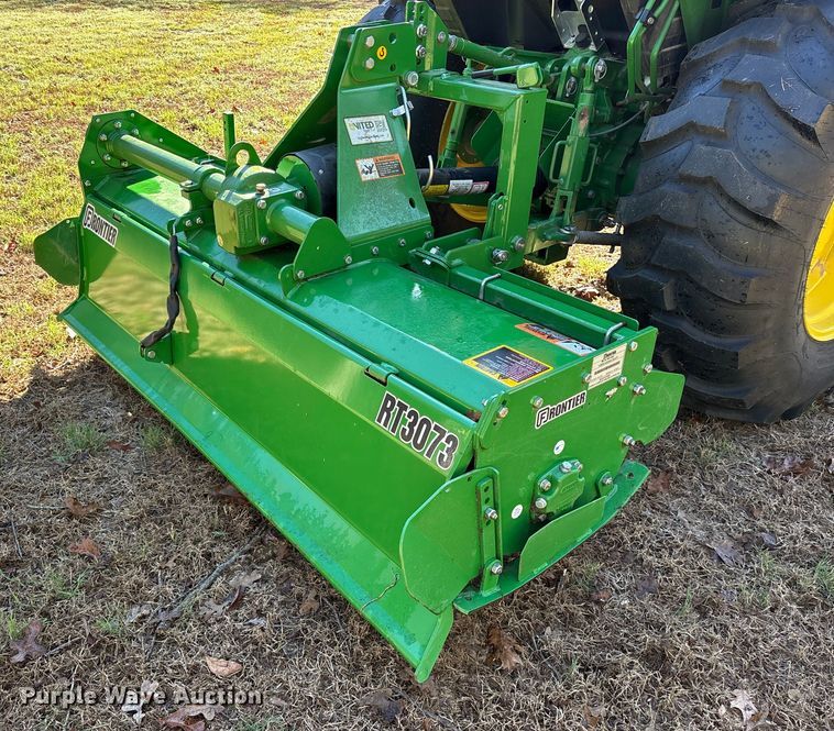 image for item ET7326 2020 John Deere 4044R MFWD tractor