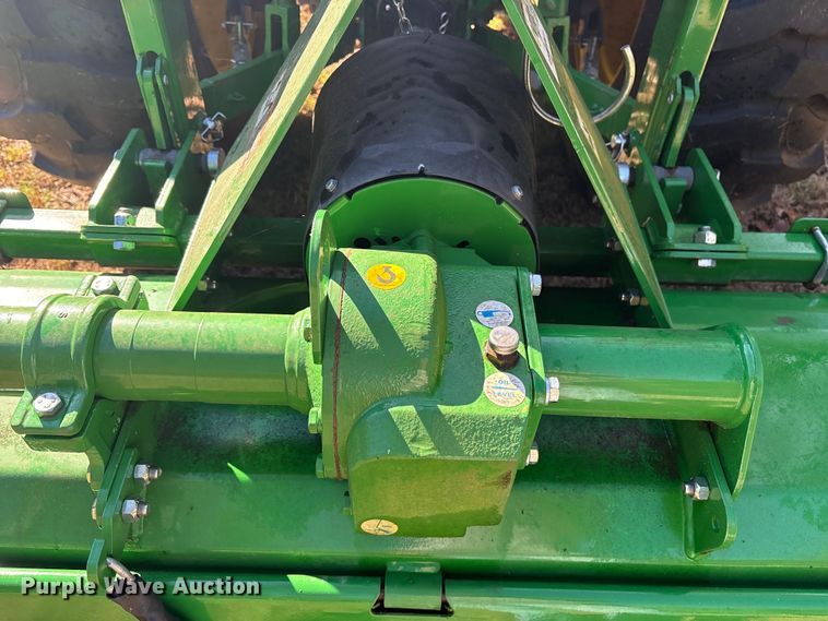 image for item ET7326 2020 John Deere 4044R MFWD tractor