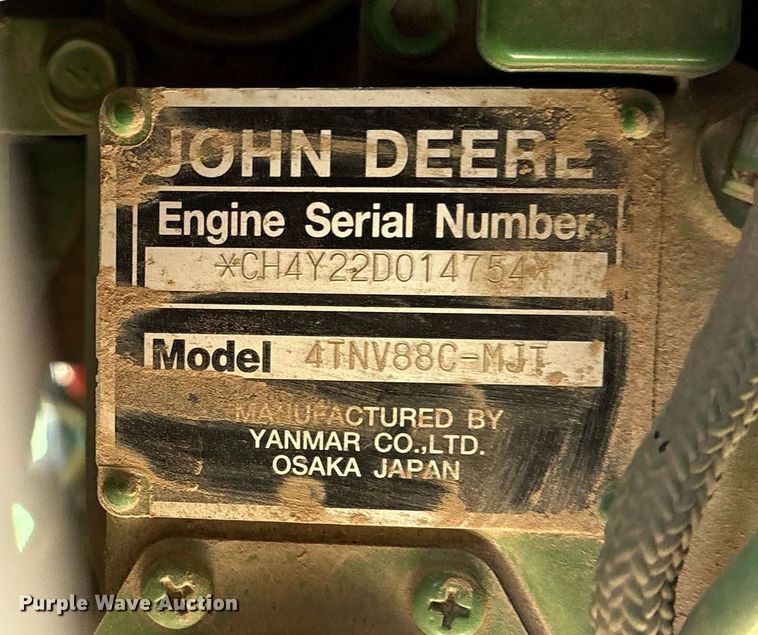 image for item ET7326 2020 John Deere 4044R MFWD tractor