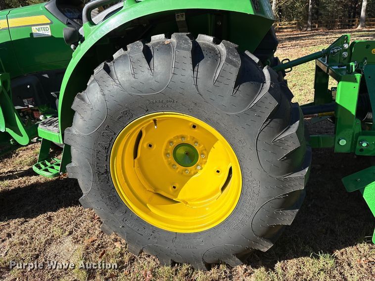 image for item ET7326 2020 John Deere 4044R MFWD tractor