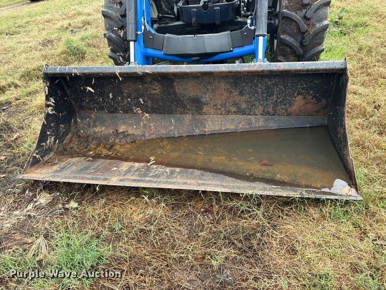 image for item ET7329 2012 New Holland T5060 MFWD tractor