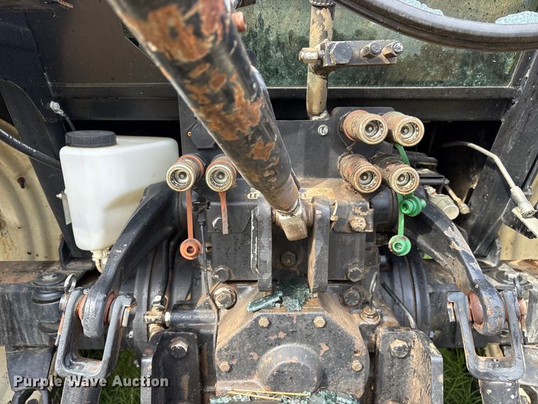 image for item ET7329 2012 New Holland T5060 MFWD tractor