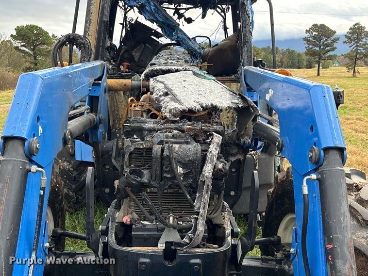 image for item ET7329 2012 New Holland T5060 MFWD tractor