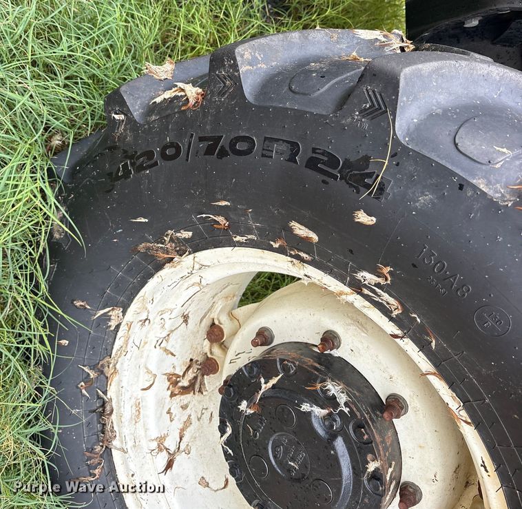 image for item ET7329 2012 New Holland T5060 MFWD tractor