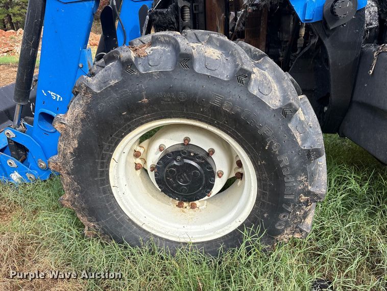 image for item ET7329 2012 New Holland T5060 MFWD tractor